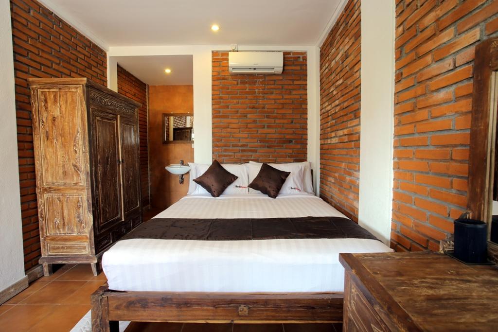 Reddoorz Near Raya Semer Canggu Екстериор снимка